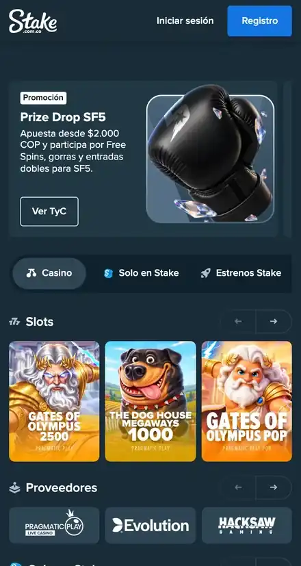 Vista del casino de Stake Colombia con buscador, promociones y categorías del lobby